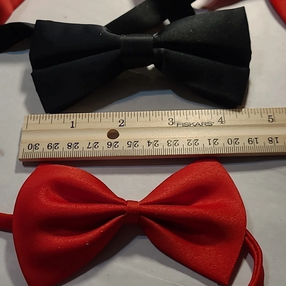 Kids BOWTIES Unisex NWOT